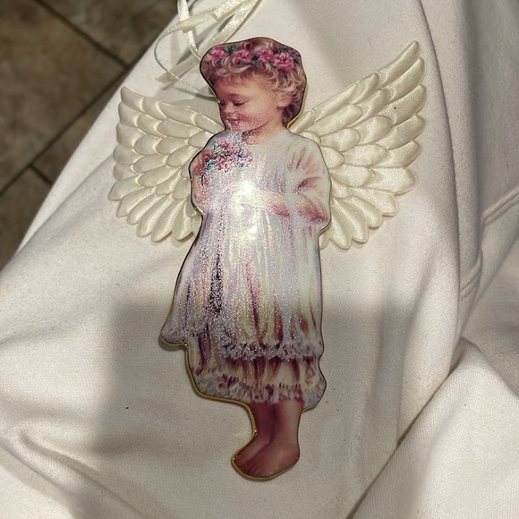 Vintage Heaven’s Little Angel Ornament “ Garden Miracle “ by Dona Geisinger - Picture 2 of 4